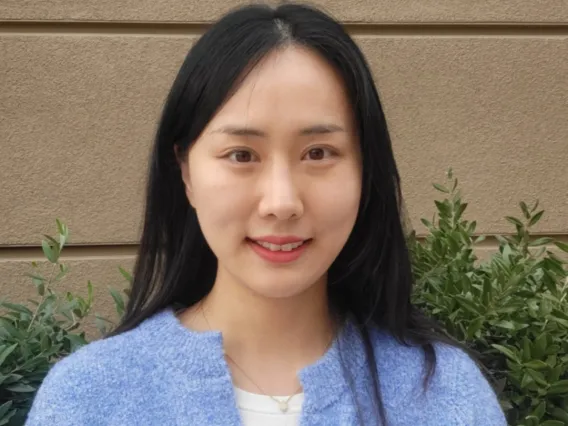 Chiyoung Lee