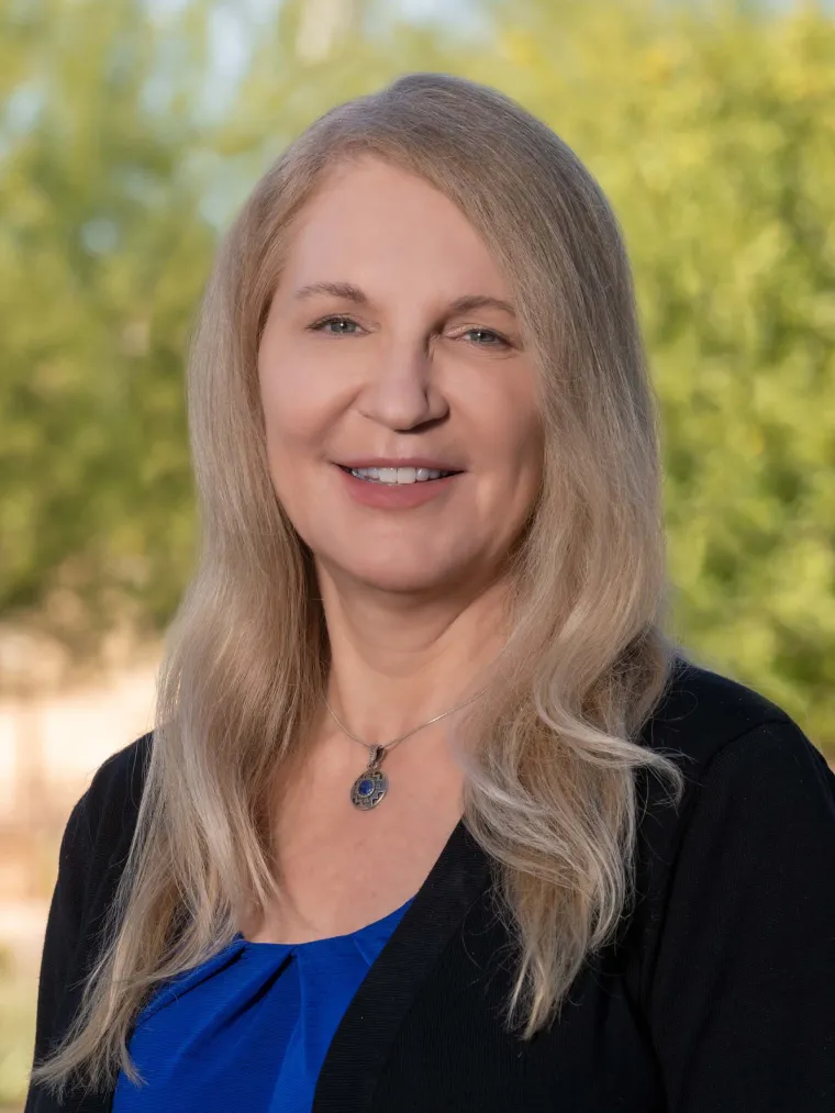 Janine Hinton