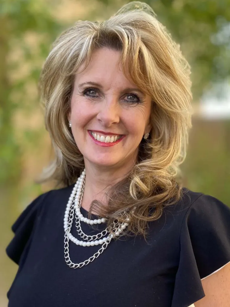 Debbie Robinson